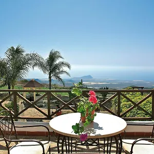 finca-vista-bonita.adeje-hotels.com/
